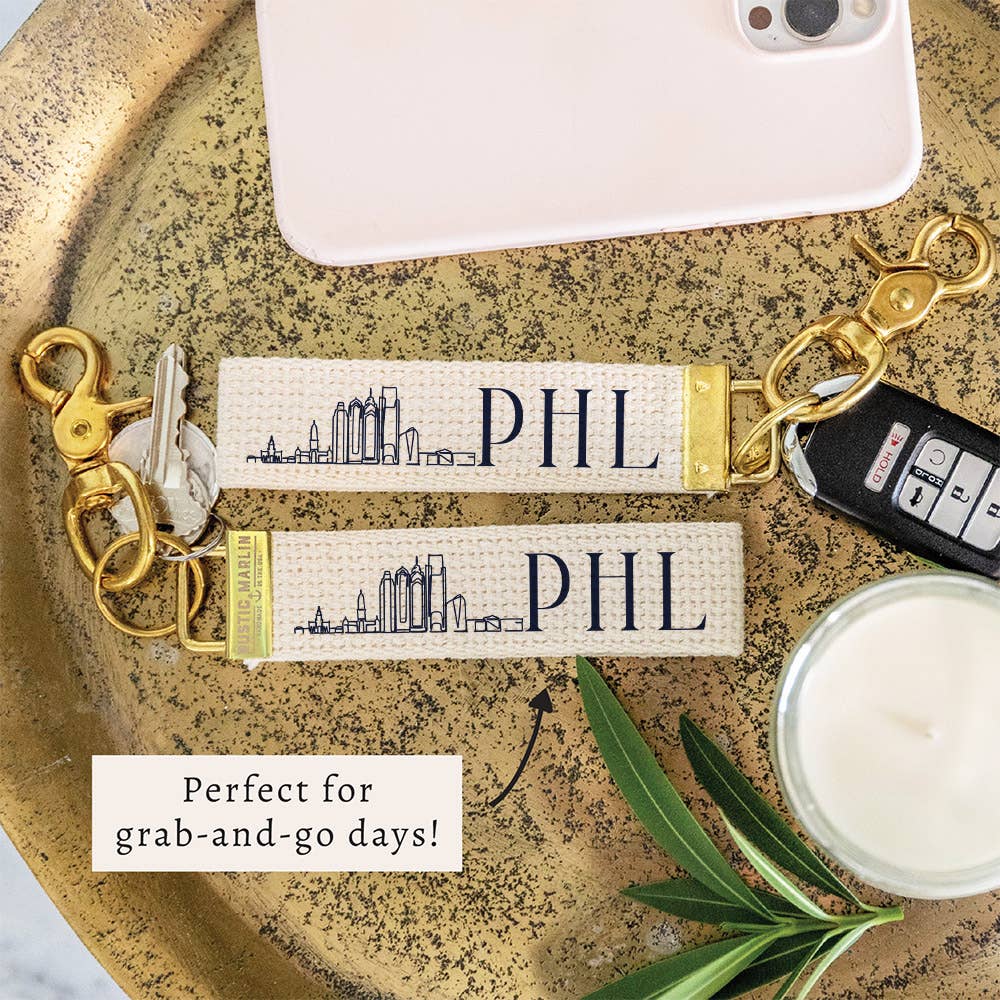 Philly Skyline Keychain | Philadelphia Gift | City Souvenir